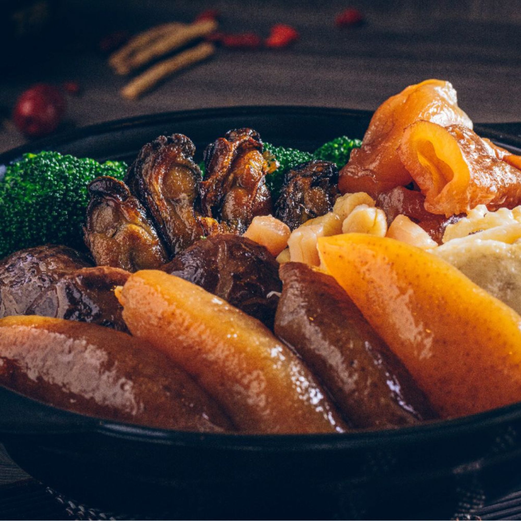 新山JB婚宴酒楼-隆盛用餐区,新山婚宴酒楼推荐，JB婚宴场地，新山聚餐好去处，JB家庭聚餐推荐，新山包厢餐厅，JB私人包厢餐厅，新山新年团圆饭餐厅，JB团圆饭推荐，新山/Jb过年吃饭好地方，新山/Jb 收工酒介绍，新山/JB 必吃的酒楼