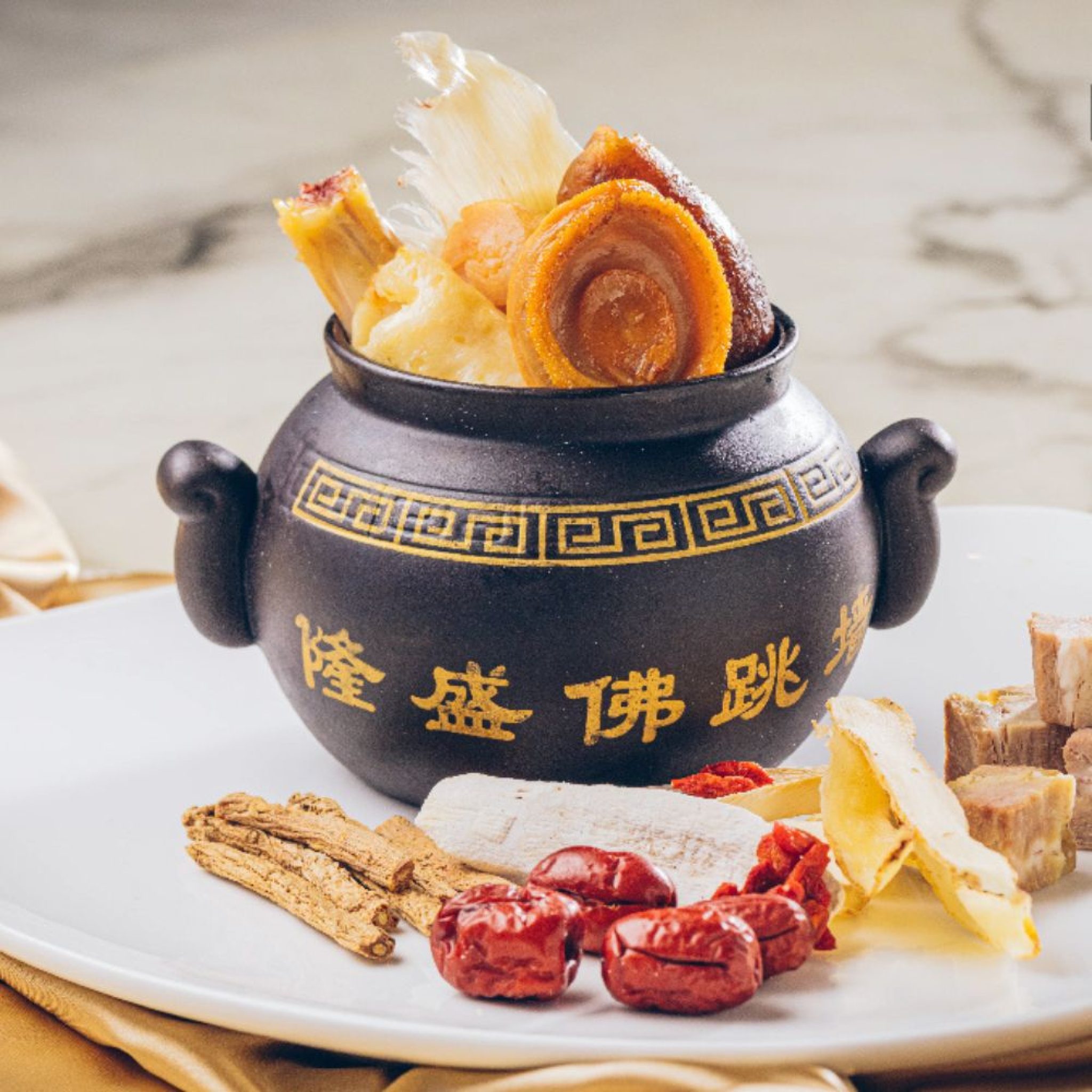 新山JB婚宴酒楼-隆盛用餐区,新山婚宴酒楼推荐，JB婚宴场地，新山聚餐好去处，JB家庭聚餐推荐，新山包厢餐厅，JB私人包厢餐厅，新山新年团圆饭餐厅，JB团圆饭推荐，新山/Jb过年吃饭好地方，新山/Jb 收工酒介绍，新山/JB 必吃的酒楼